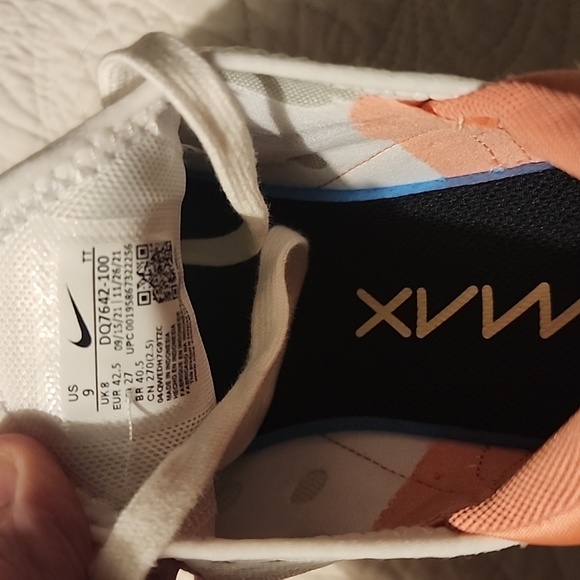 Nike Air Max 270 Sandrift- size 9M - Picture 4 of 4